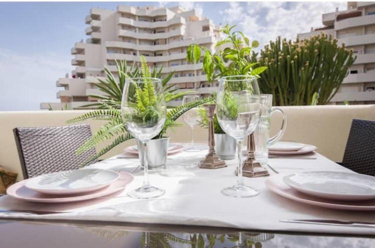 Premium Apartment In Benalbeach, 贝纳尔马德纳 外观 照片