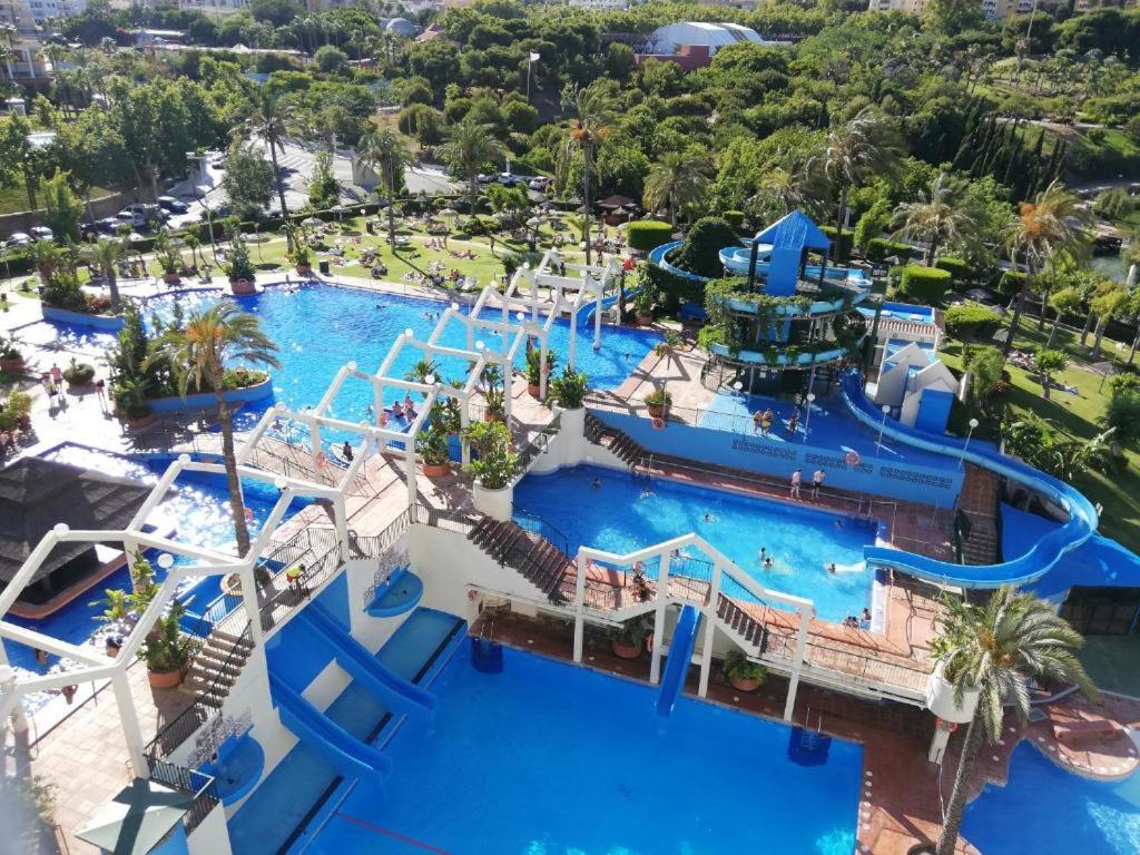 Premium Apartment In Benalbeach, 贝纳尔马德纳 外观 照片