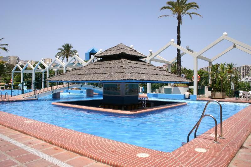 Premium Apartment In Benalbeach, 贝纳尔马德纳 外观 照片